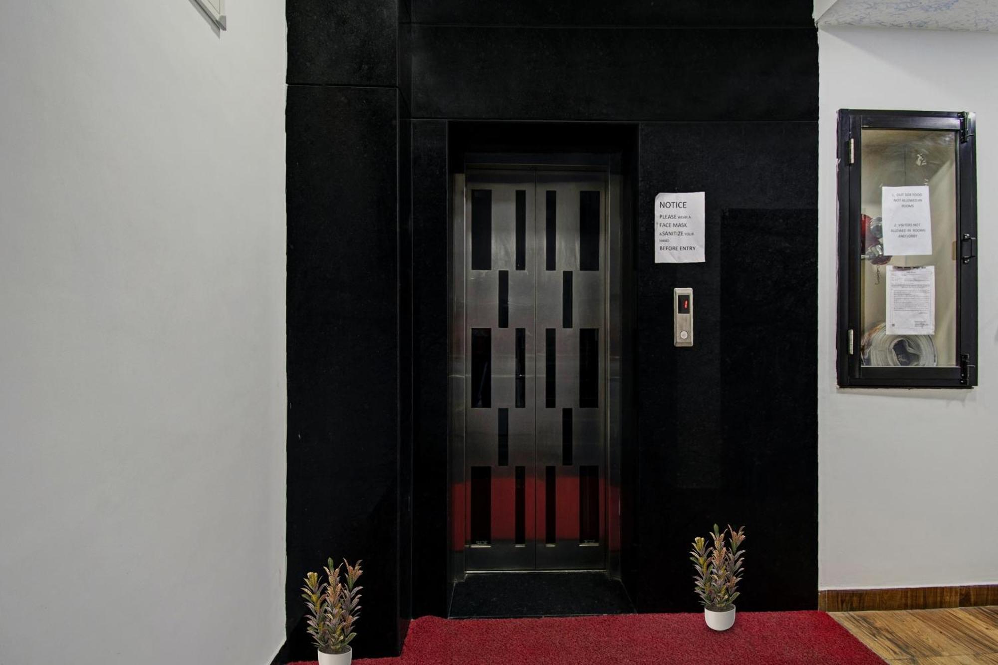 Hotel Townhouse The Lotus à Jaipur Extérieur photo