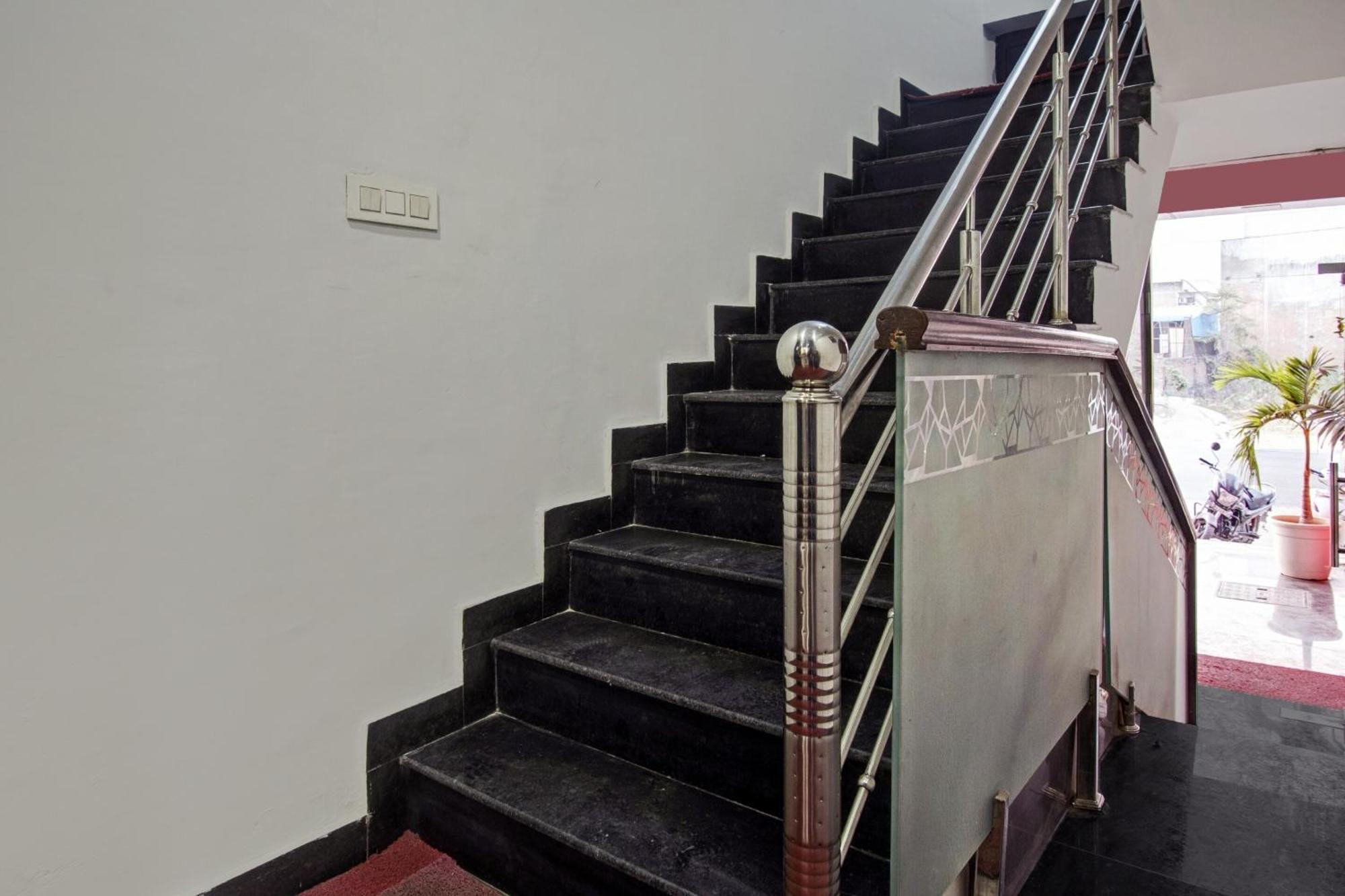 Hotel Townhouse The Lotus à Jaipur Extérieur photo